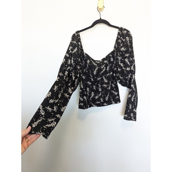 Anthropologie Black Puff Sleeve Crop Top Blouse Medium - Picture 6 of 10